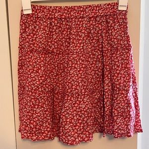 Floral mini skirt with elastic waist band